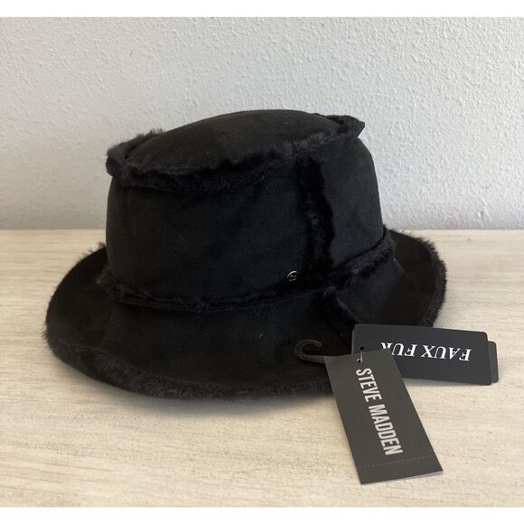 Steve Madden Black Reversible Faux Fur Suede Bucket Hat - Picture 3 of 8